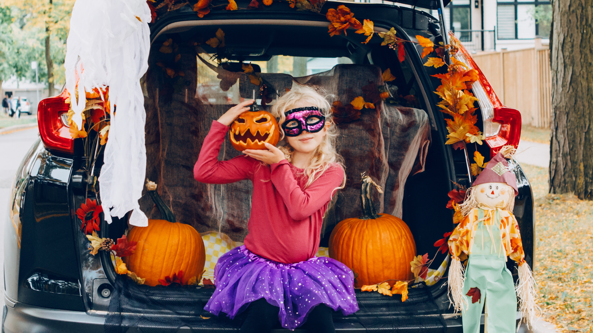trunk or treat event for real estate agents